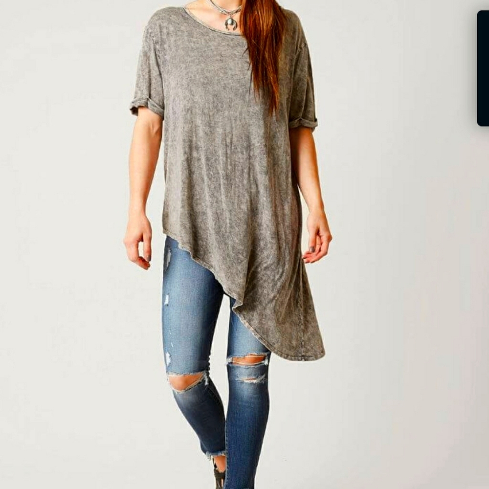 Buckle Top